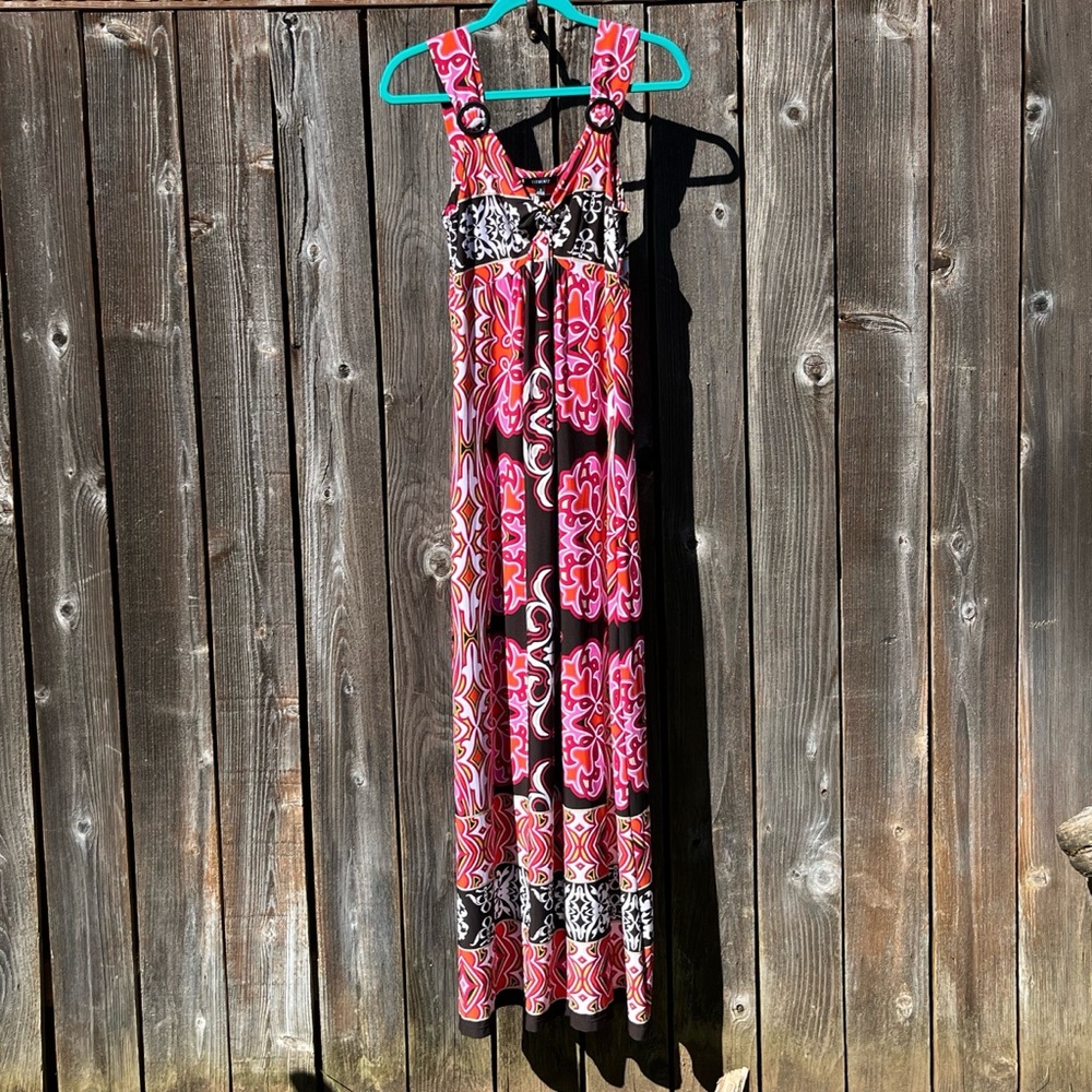 Elementz pink maxi dress size small